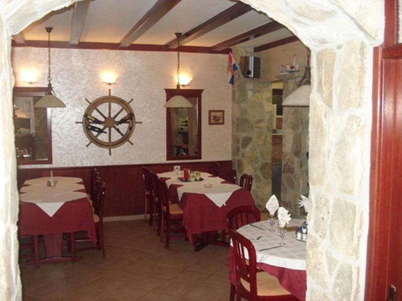 Hotel Pansion Marco Polo Petrčane Zimmer foto